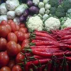 Harga Sembako di Pasar Tradisional Masih Stabil