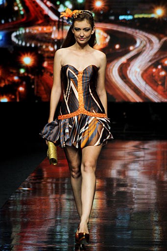Angie Blaire Jakarta Nightlight Grooves. Jakarta Fashion Week 2012 at Pacific Place Ground Floor. Jakarta. [Foto: Mohammad Abduh/Wolipop]
