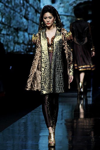 Defrico Audy The Aristocrate. Jakarta Fashion Week 2012 at Pacific Place Ground Floor. Jakarta. [Foto: Mohammad Abduh/Wolipop]