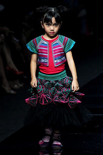 Sofie Trans Cultures. Jakarta Fashion Week 2012 at Pacific Place Ground Floor. Jakarta. [Foto: Mohammad Abduh/Wolipop]