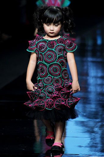 Sofie Trans Cultures. Jakarta Fashion Week 2012 at Pacific Place Ground Floor. Jakarta. [Foto: Mohammad Abduh/Wolipop]