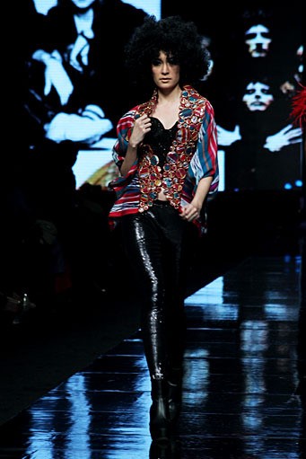 Ian Adrian Glam Rock. Jakarta Fashion Week 2012 at Pacific Place Ground Floor. Jakarta. [Foto: Mohammad Abduh/Wolipop]