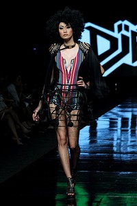 Ian Adrian Glam Rock. Jakarta Fashion Week 2012 at Pacific Place Ground Floor. Jakarta. [Foto: Mohammad Abduh/Wolipop]