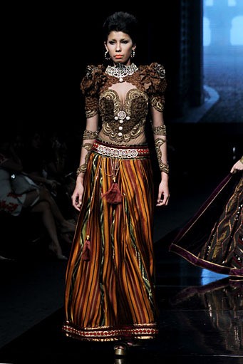 Defrico Audy The Aristocrate. Jakarta Fashion Week 2012 at Pacific Place Ground Floor. Jakarta. [Foto: Mohammad Abduh/Wolipop]