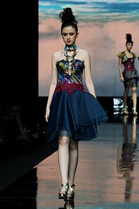 Hengki Kawilarang Sungketiquette. Jakarta Fashion Week 2012 at Pacific Place Ground Floor. Jakarta. [Foto: Mohammad Abduh/Wolipop]