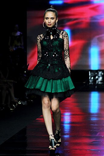 Vicky Soetono Mario & Jo. Jakarta Fashion Week 2012 at Pacific Place Ground Floor. Jakarta. [Foto: Mohammad Abduh/Wolipop]