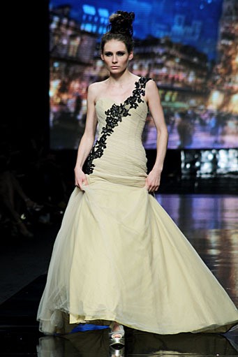 Rebbeca Ing Imagination. Jakarta Fashion Week 2012 at Pacific Place Ground Floor. Jakarta. [Foto: Mohammad Abduh/Wolipop]