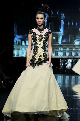 Rebbeca Ing Imagination. Jakarta Fashion Week 2012 at Pacific Place Ground Floor. Jakarta. [Foto: Mohammad Abduh/Wolipop]