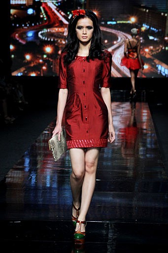 Angie Blaire Jakarta Nightlight Grooves. Jakarta Fashion Week 2012 at Pacific Place Ground Floor. Jakarta. [Foto: Mohammad Abduh/Wolipop]