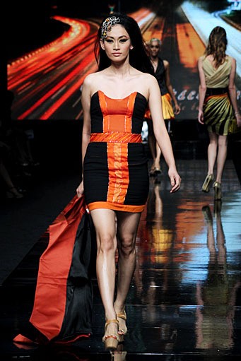 Angie Blaire Jakarta Nightlight Grooves. Jakarta Fashion Week 2012 at Pacific Place Ground Floor. Jakarta. [Foto: Mohammad Abduh/Wolipop]