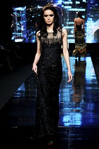 Angie Blaire Jakarta Nightlight Grooves. Jakarta Fashion Week 2012 at Pacific Place Ground Floor. Jakarta. [Foto: Mohammad Abduh/Wolipop]