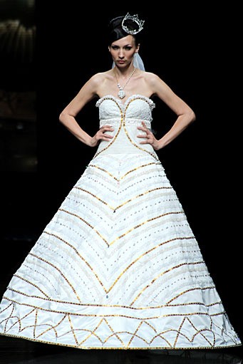 Angie Blaire Jakarta Nightlight Grooves. Jakarta Fashion Week 2012 at Pacific Place Ground Floor. Jakarta. [Foto: Mohammad Abduh/Wolipop]