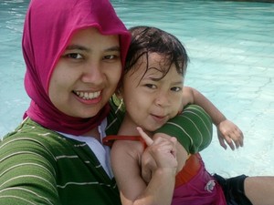 serunya bermain air