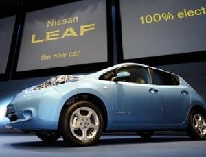 Nissan LEAF Mobil Terbaik Jepang