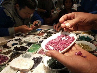 Bursa Batu Aji Ingin Go Internasional