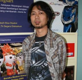 Edwin Cokelat Ingin Kembali Hidupkan Musik Rock Indonesia