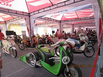 Sebanyak 1.415 motor Berlomba pada HOCS 2011