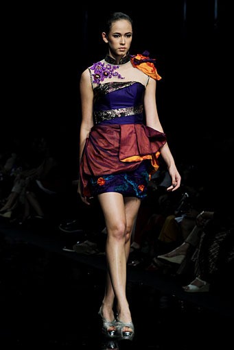 Susan Zhuang Orient Blossom. Jakarta Fashion Week 2012 at Pacific Place Ground Floor. Jakarta. [Foto: Mohammad Abduh/Wolipop]
