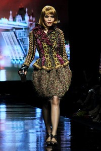 Adhyama Landak Tresure. Jakarta Fashion Week 2012 at Pacific Place Ground Floor. Jakarta. [Foto: Mohammad Abduh/Wolipop]