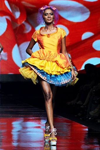 Jazz Pasay Mambo Girl. Jakarta Fashion Week 2012 at Pacific Place Ground Floor. Jakarta. [Foto: Mohammad Abduh/Wolipop]