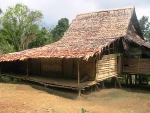 Tinggal di Rumah Penduduk, Ini Dia 6 Tipsnya