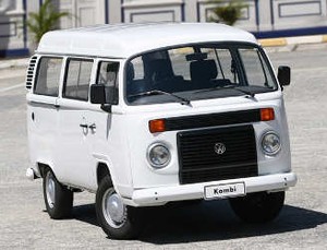 VW Kombi Rayakan Produksi 1,5 Juta Unit di Brasil