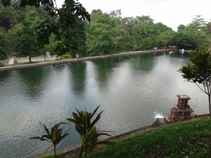 Jika Ingin Awet Muda, Mari ke Taman Narmada