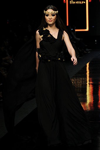 Ina Thomas The Goth Des. Jakarta Fashion Week 2012 at Pacific Place Ground Floor. Jakarta.  [Foto: Mohammad Abduh/Wolipop]