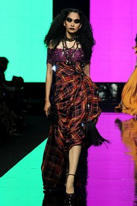 Ivan Gunawan Lareve du Luxe. Jakarta Fashion Week 2012 at Pacific Place Ground Floor. Jakarta. [Foto: Mohammad Abduh/Wolipop]