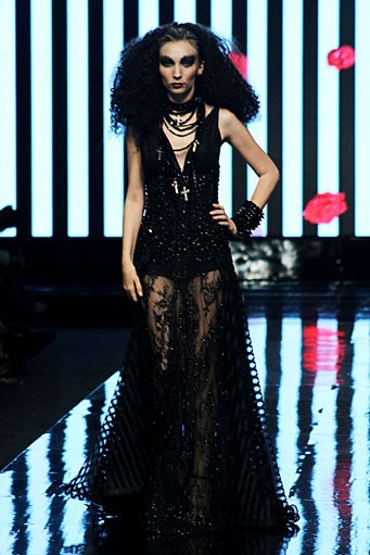 Ivan Gunawan Lareve du Luxe. Jakarta Fashion Week 2012 at Pacific Place Ground Floor. Jakarta. [Foto: Mohammad Abduh/Wolipop]