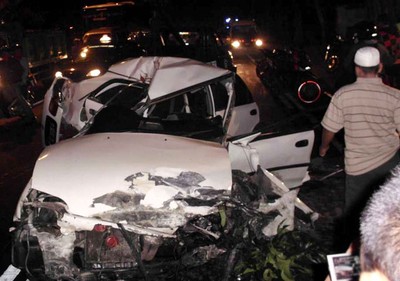 Honda Civic Tabrak Pohon, 2 Orang Tewas