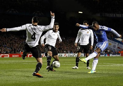 Chelsea Juara Grup