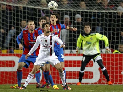 Milan Diimbangi Plzen 