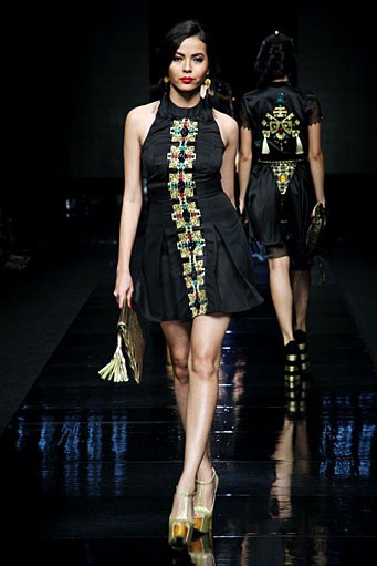 Inka Fesca. Jakarta Fashion Week 2012 at Pacific Place Ground Floor. Jakarta. [Foto: Mohammad Abduh/Wolipop]