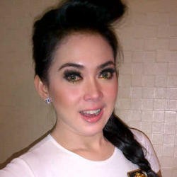 Putri Titian: Syahrini Cantik