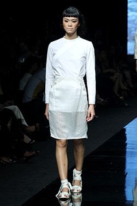 Jeffry Tan Fleur Blanche BRI Present LPM Graduates by Fashion Council. Jakarta Fashion Week 2012 at Pacific Place Ground Floor. Jakarta. [Foto: Mohammad Abduh/Wolipop]