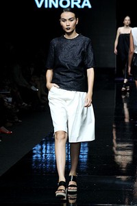 Vinora Dont Ask Me About The Theme, Ask me About The Inspiration. BRI Present LPM Graduates by Fashion Council. Jakarta Fashion Week 2012 at Pacific Place Ground Floor. Jakarta. [Foto: Mohammad Abduh/Wolipop]