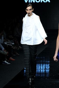 Vinora Dont Ask Me About The Theme, Ask me About The Inspiration. BRI Present LPM Graduates by Fashion Council. Jakarta Fashion Week 2012 at Pacific Place Ground Floor. Jakarta. [Foto: Mohammad Abduh/Wolipop]