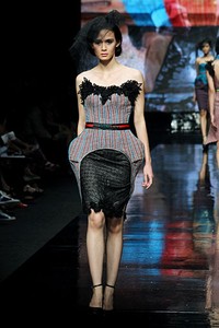 Kursien Karzai Philosophy of Baduy. BRI Present LPM Graduates by Fashion Council. Jakarta Fashion Week 2012 at Pacific Place Ground Floor. Jakarta. [Foto: Mohammad Abduh/Wolipop]