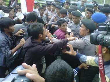  Mau Demo SBY, Puluhan Aktivis PMII Digelandang ke Polisi
