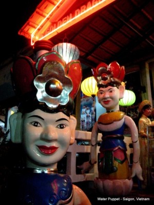 Minggu Pagi di Saigon 2