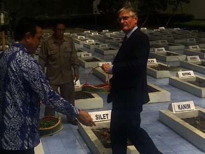 Belanda Minta Maaf Pada Janda Rawagede