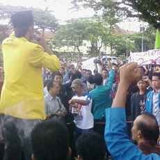 Demo Mahasiswa di Balaikota Malang Membawa Korban Luka