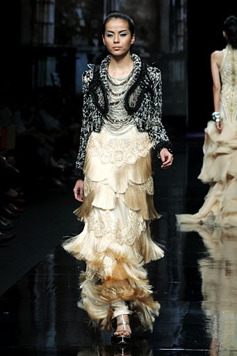 Danny Satriadi for Mazda MX-5 Magnificent. Jakarta Fashion Week 2012 at Pacific Place Ground Floor. Jakarta. [Foto: Mohammad Abduh/Wolipop]