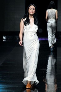 Barli Asmara The Body Shop in Collaboration. Jakarta Fashion Week 2012. Pacific Place. Ground Floor. Jakarta. [Foto: Mohammad Abduh/Wolipop]