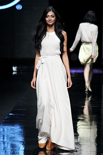 Barli Asmara The Body Shop in Collaboration. Jakarta Fashion Week 2012. Pacific Place. Ground Floor. Jakarta. [Foto: Mohammad Abduh/Wolipop]