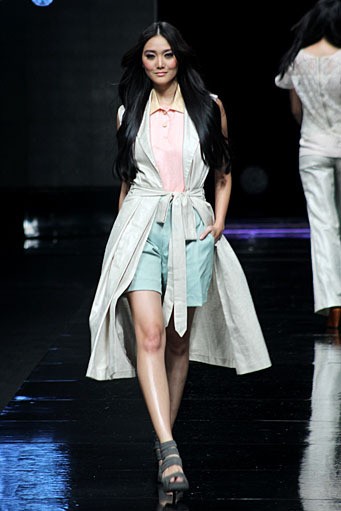 Barli Asmara The Body Shop in Collaboration. Jakarta Fashion Week 2012. Pacific Place. Ground Floor. Jakarta. [Foto: Mohammad Abduh/Wolipop]