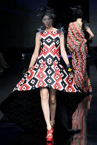 Sebastian Gunawan Dewi Fashion Knight. Jakarta Fashion Week 2012 at Pacific Place Ground Floor. Jakarta. [Foto: Mohammad Abduh/Wolipop]