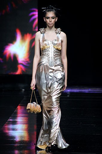 Sally Koeswanto Love, Passion & Lust. Dewi Fashion Knight. Jakarta Fashion Week 2012 at Pacific Place Ground Floor. Jakarta. [Foto: Mohammad Abduh/Wolipop]