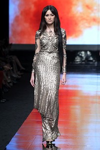 Sapto Djojokartiko Sang Radeng Girah Dewi Fashion Knight. Jakarta Fashion Week 2012 at Pacific Place Ground Floor. Jakarta. [Foto: Mohammad Abduh/Wolipop]